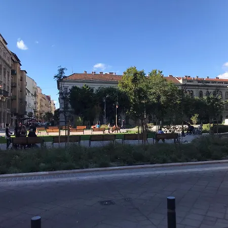 Leo22 Budapest